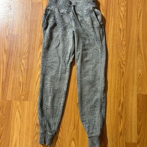 Lululemon Warm Down Jogger Sweatpants Size 2